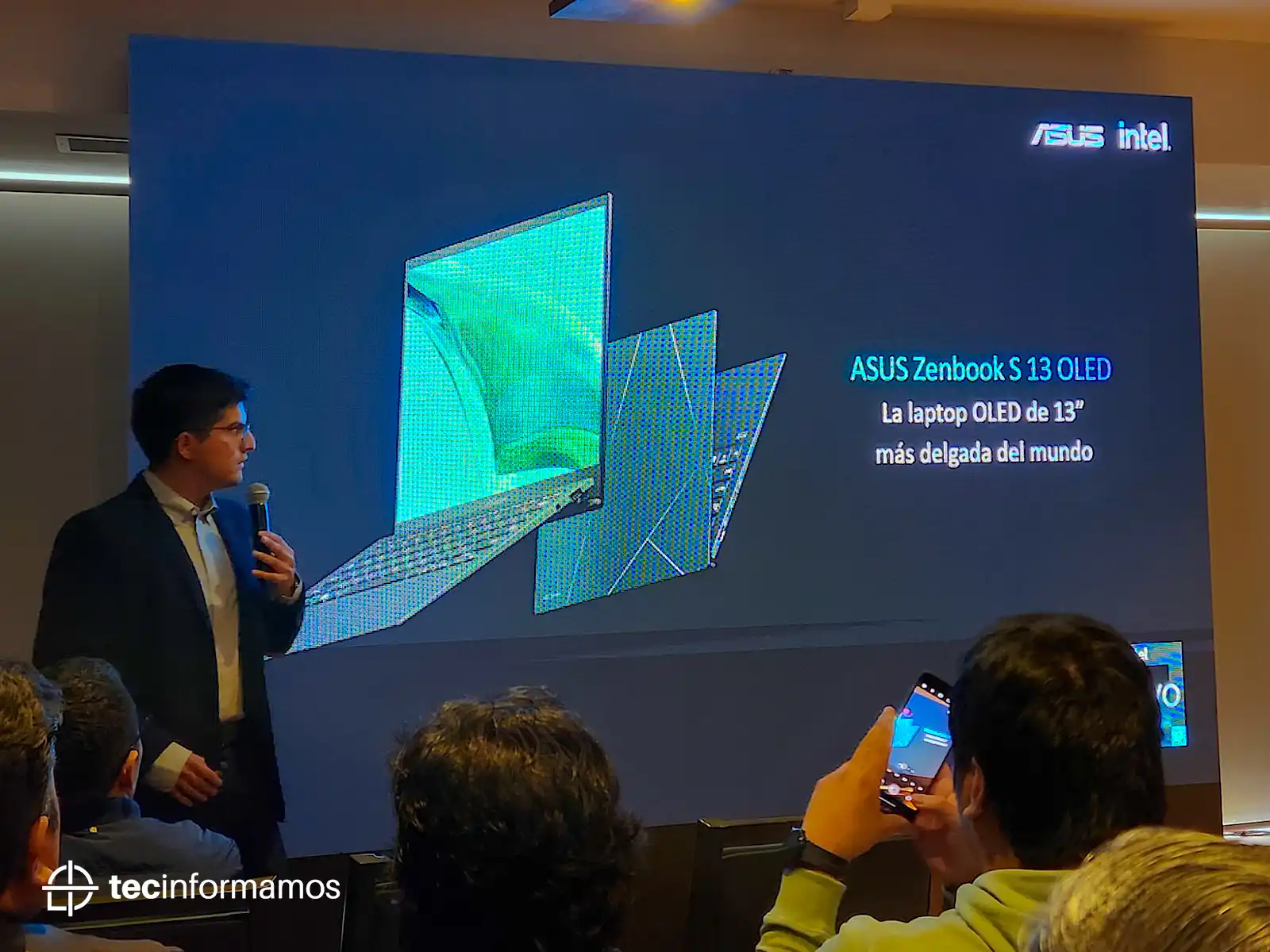 ASUS Zenbook S 13 OLED