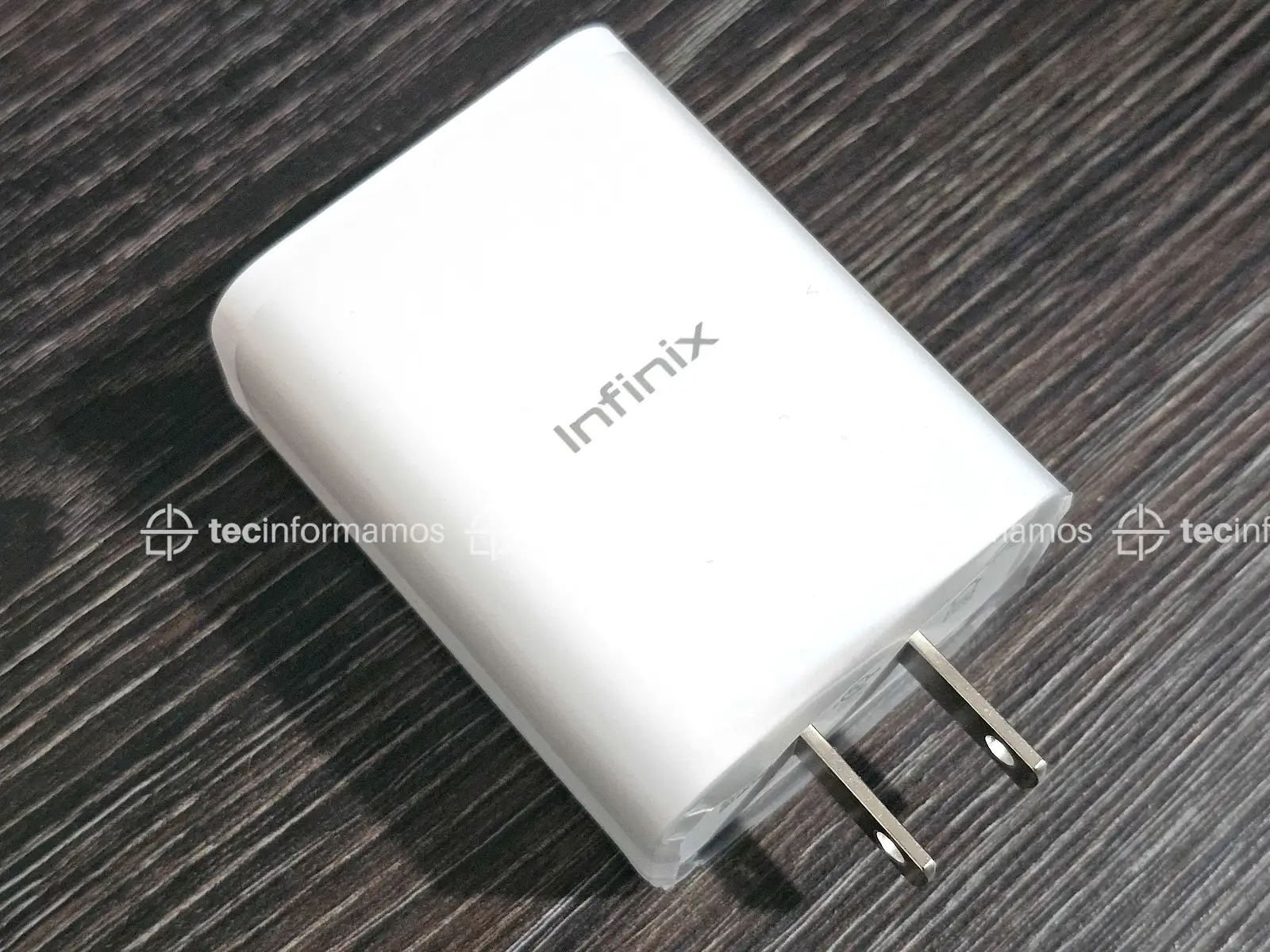 Adaptador de carga Infinix HOT 40 Pro