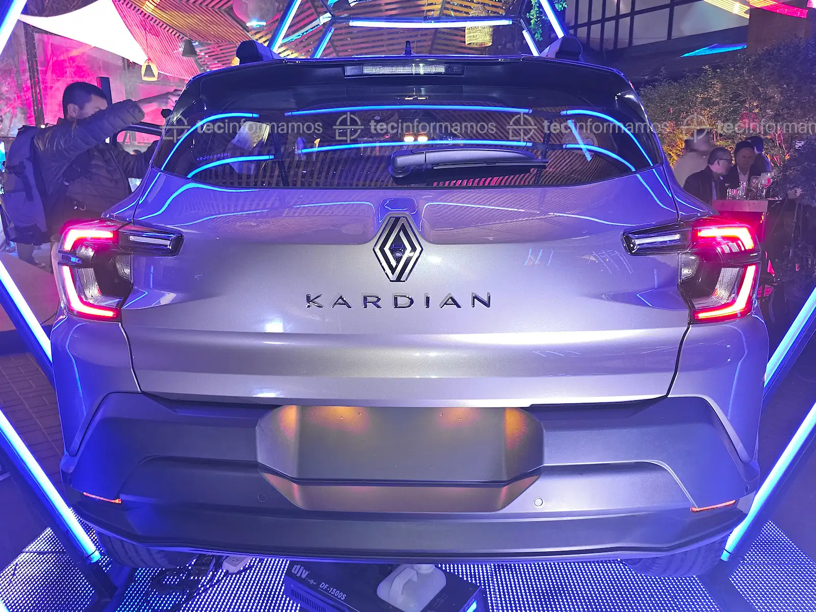 Renault Kardian faros traseros LED