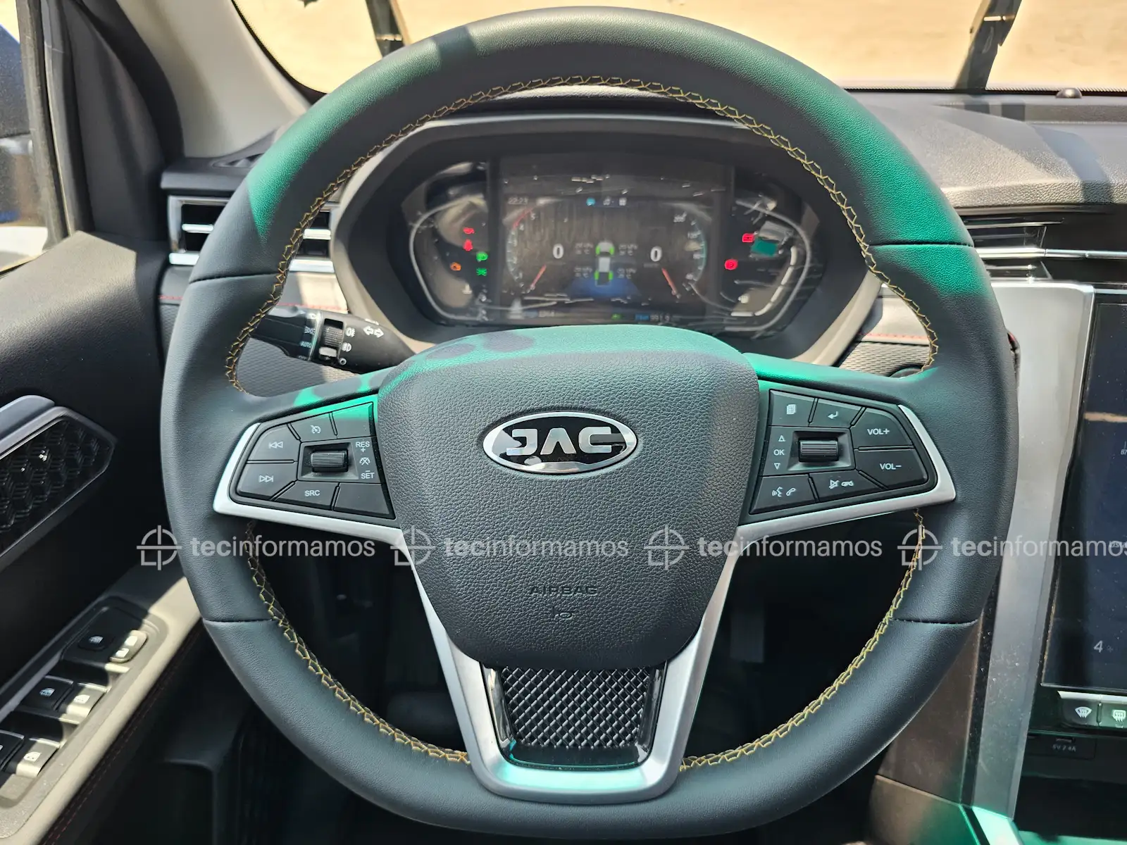 JAC T8 Pro interior 3