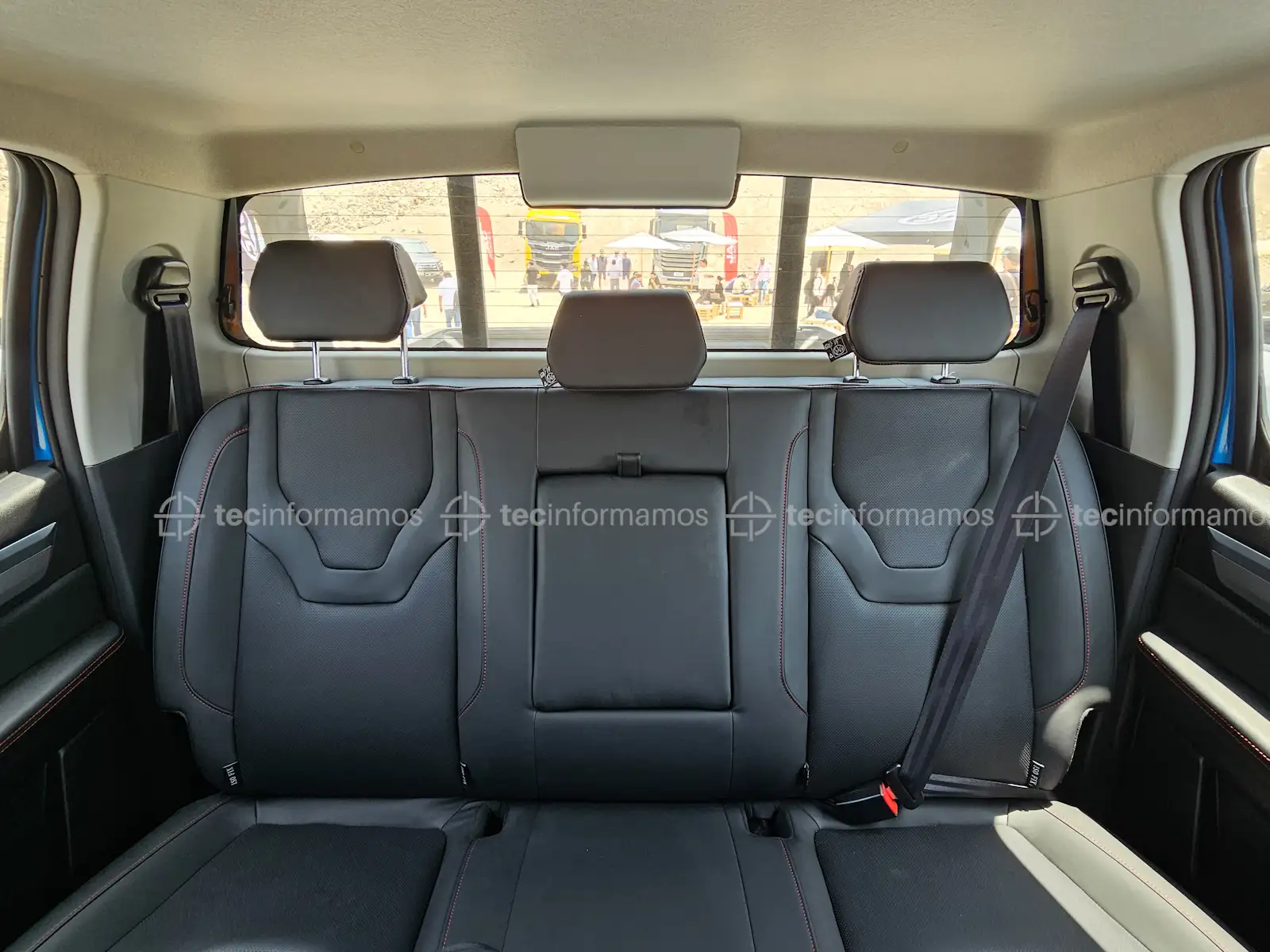 JAC T8 Pro interior 6