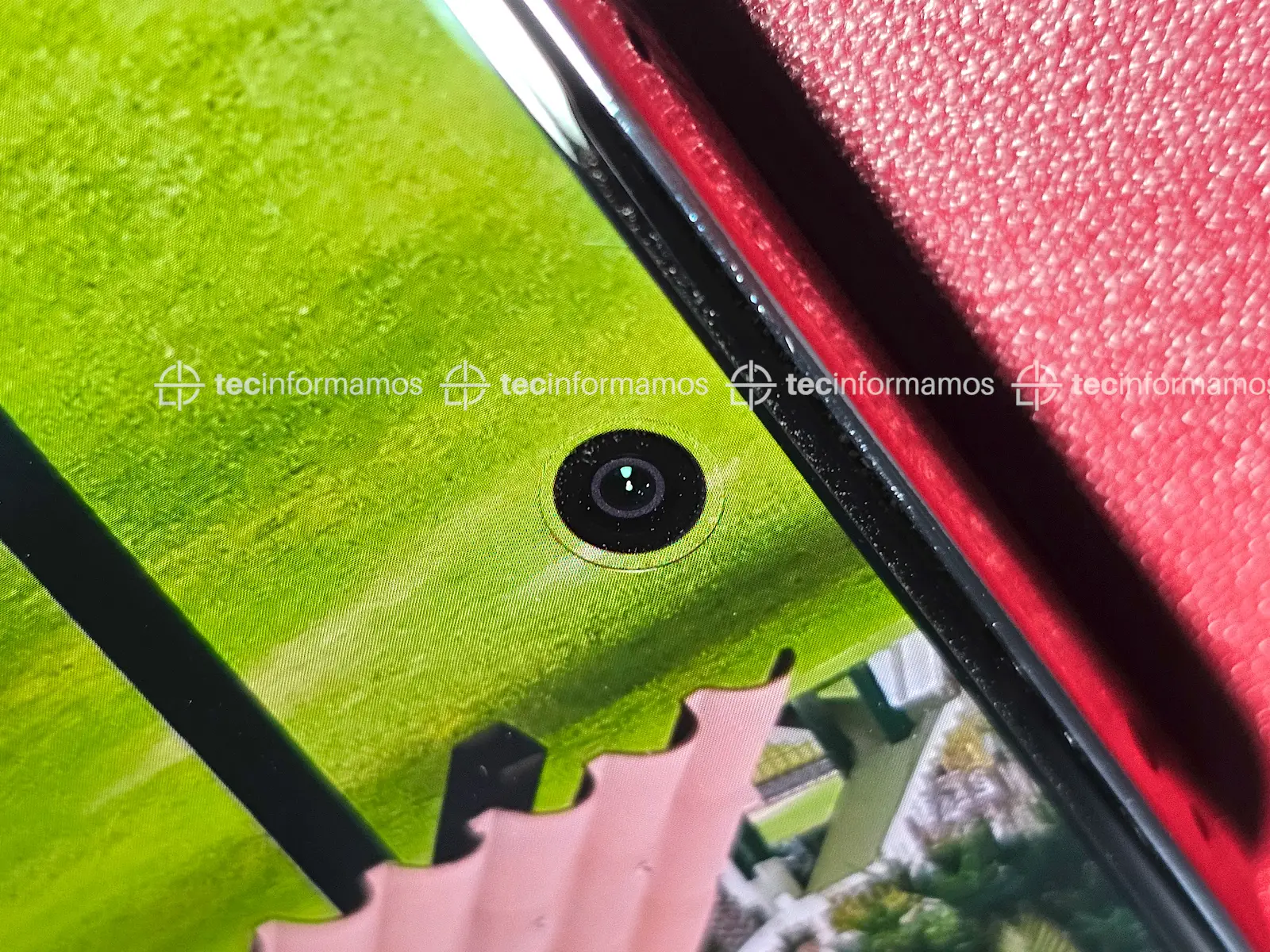 OPPO Reno12 5G diseño frontal