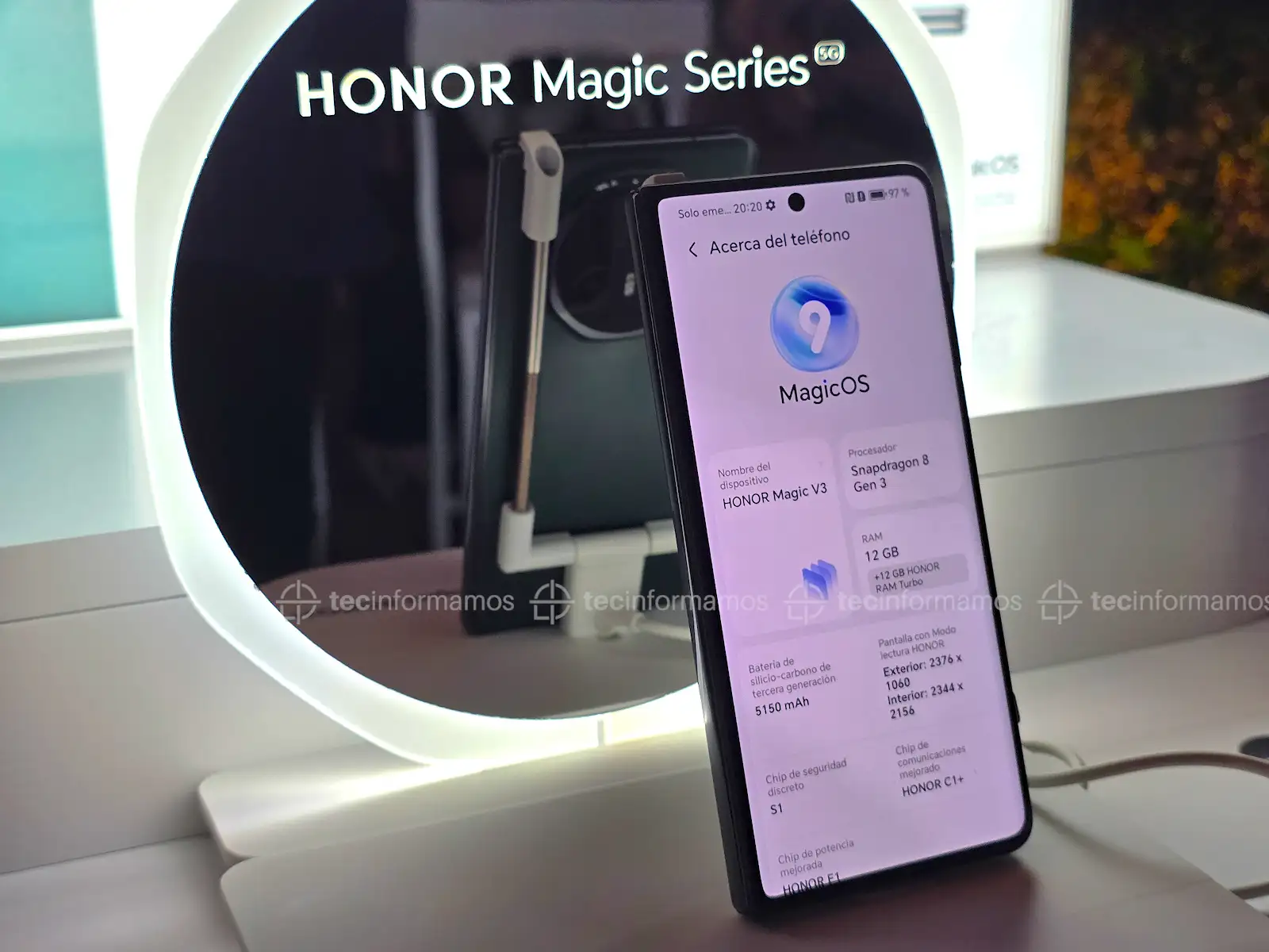 HONOR Magic V3 pantalla externa