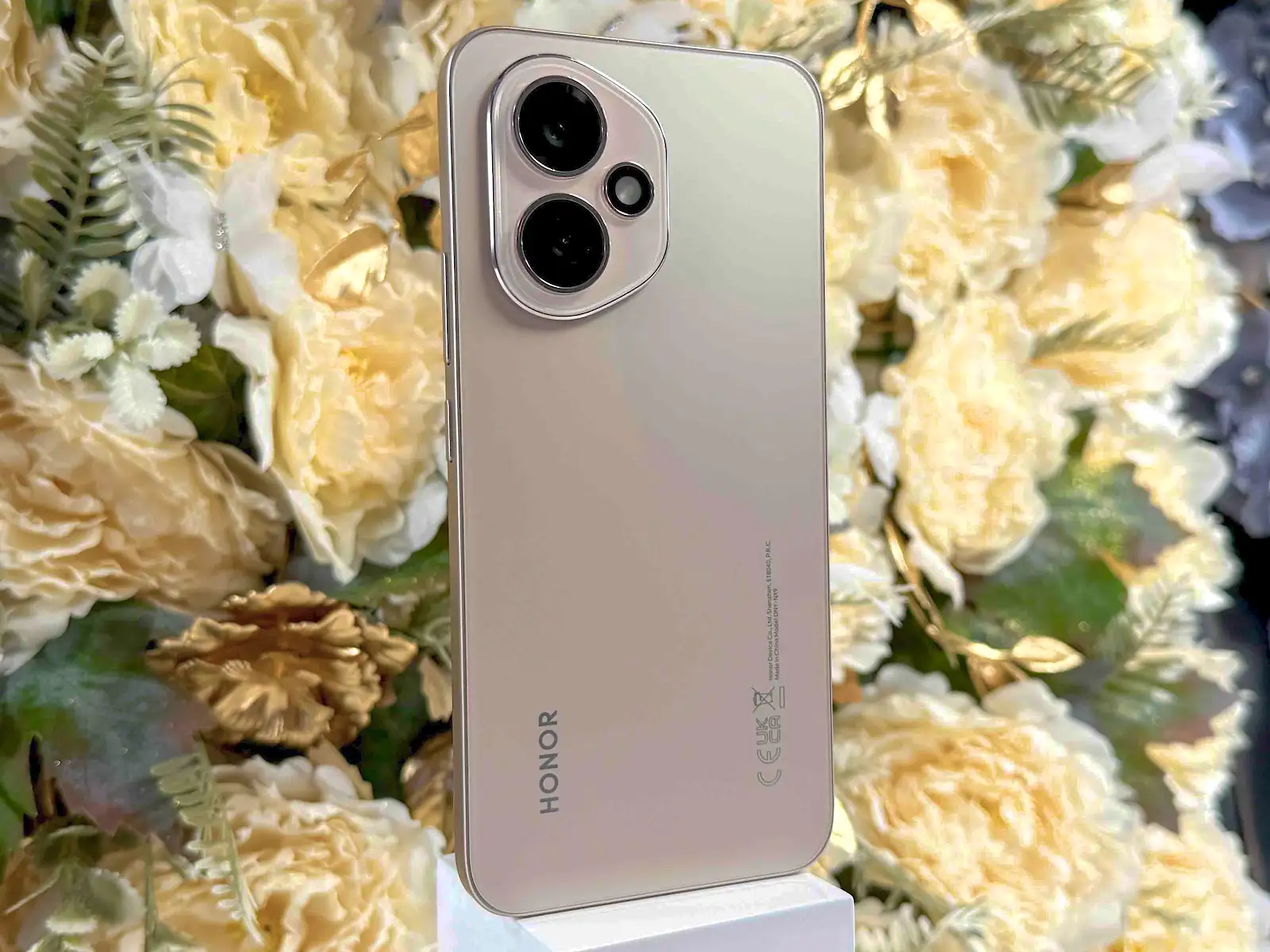 HONOR 400 diseño