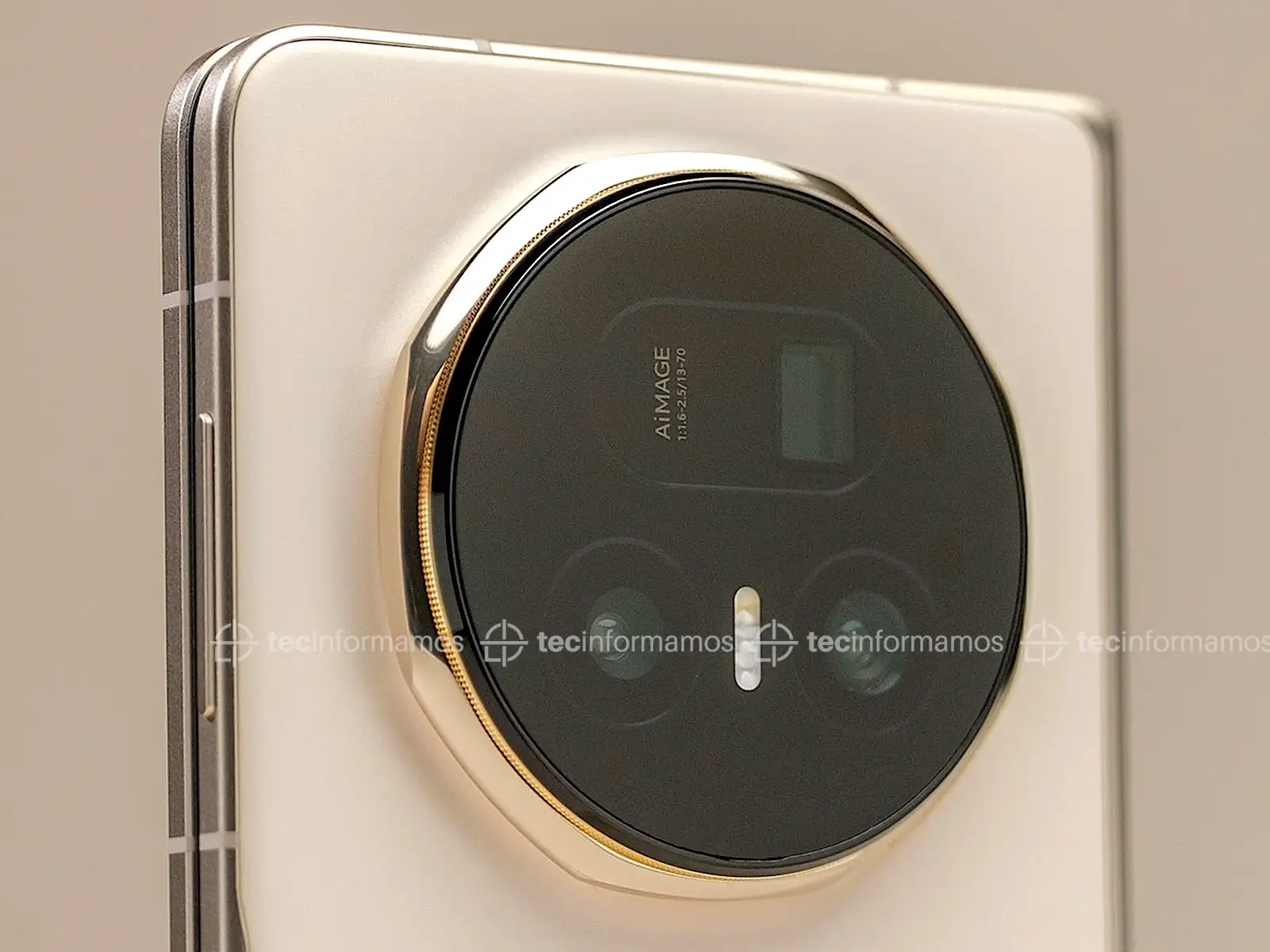 HONOR Magic V5 AiMAGE