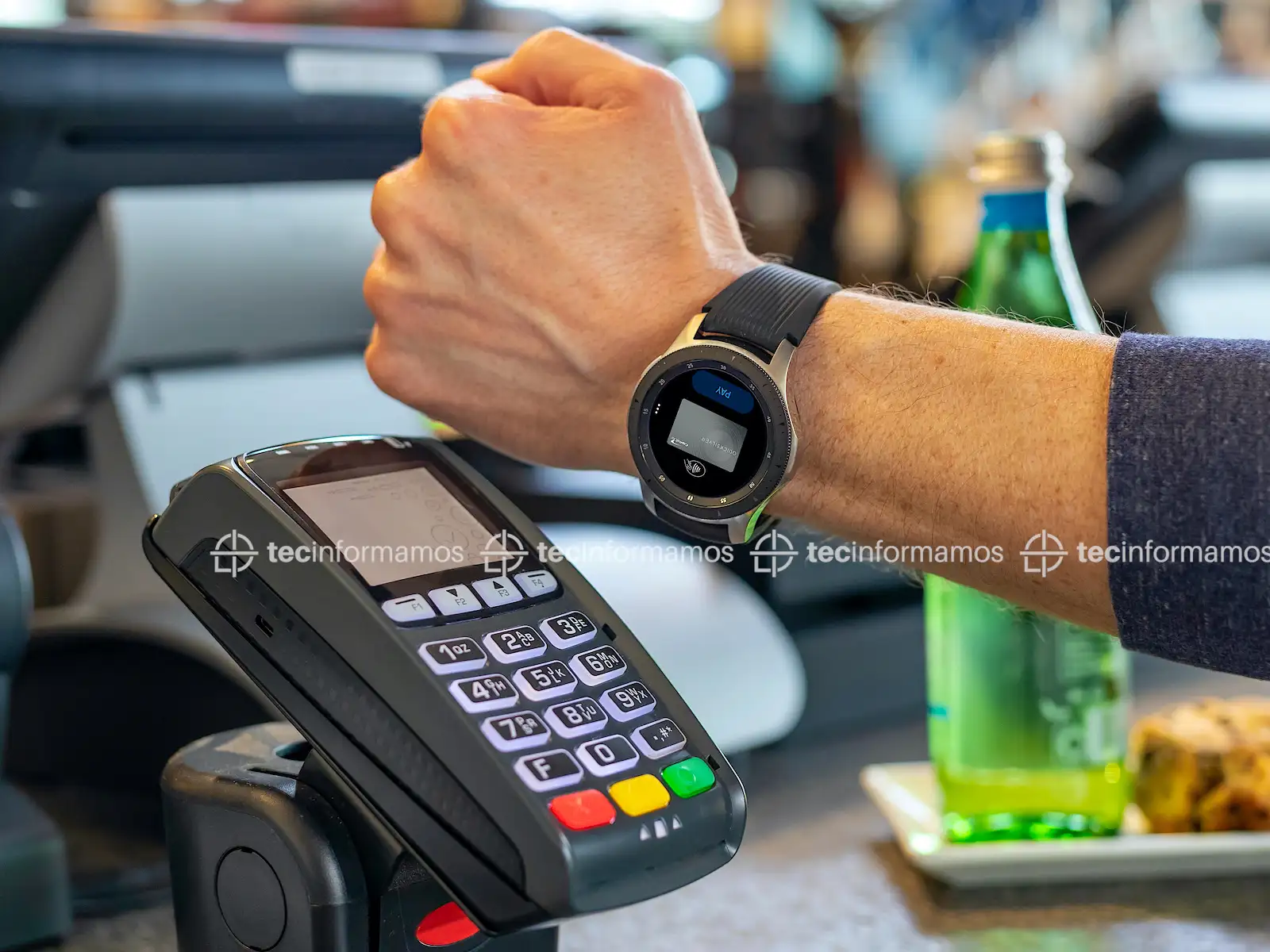 NFC 15 Perú wearable